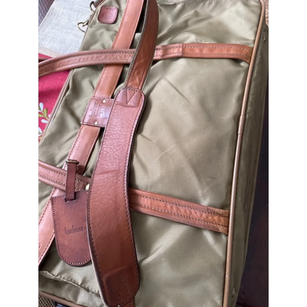 Hartmann Luggage Carry On/Computer/Briefcase Tan Nylon W/ Leather Handles Travel